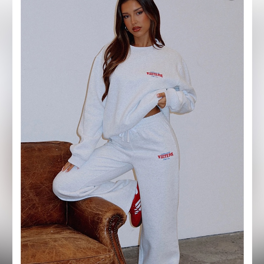 White Fox Capsule 9 Rodeo Crew Oversized Sweatshirt Grey Marle NWT